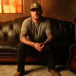 Dylan_wolfe, 19841124, Nashville, Illinois, United States