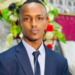 shoodhe, 19950404, Mogadishu, Banādir, Somalia