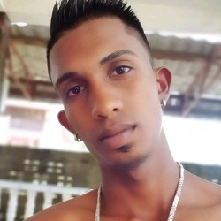 Parveen, 20000615, Paramaribo, Paramaribo, Suriname