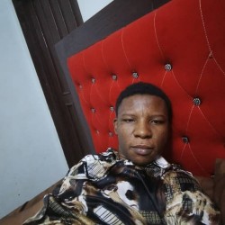 Augustine235, 19960404, Toronto, Ontario, Canada Augustine235, 19960404, Toronto, Ontario, Canada