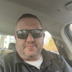 Michaeldevine44, 19840219, North Brunswick, New Jersey, United States