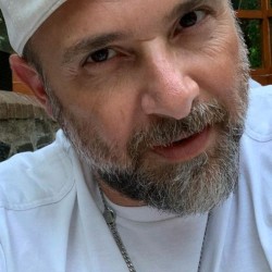 David_Nestore, 19690302, Pointe-claire, Quebec, Canada David_Nestore, 19690302, Pointe-claire, Quebec, Canada