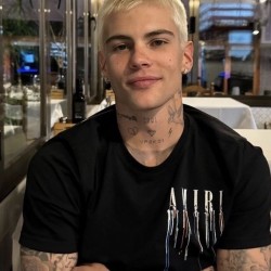 hiltonmarkbilly, 19750604, Lagos, Lagos, Nigeria