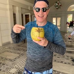 Michel2122, 19630604, San Jose, California, United States