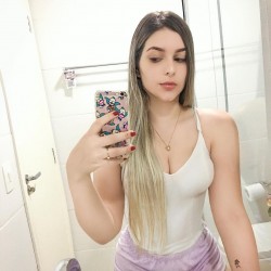 Nicoleolivia, 19820101, California City, California, United States