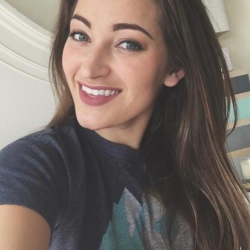 Vannessa2030, 19920705, Acton, California, United States