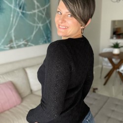 Michelle5692, 19821216, Belleville, Ontario, Canada