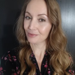 Simone354, 19760319, Stoney Creek, Ontario, Canada