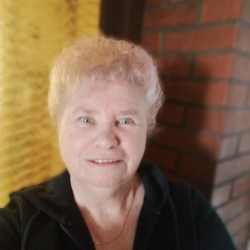 Elizbeth, 19551017, Győr, Győr-Moson-Sopron, Hungary