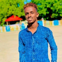 Johnnk12, 20000414, Mogadishu, Banādir, Somalia