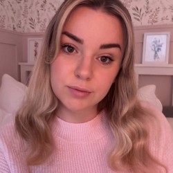 Donatella05, 19900402, Coquitlam, British Columbia, Canada Donatella05, 19900402, Coquitlam, British Columbia, Canada