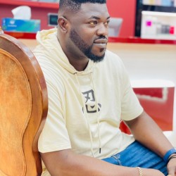 Bobbybobbylee, 19871127, Dubai, Dubai, United Arab Emirates