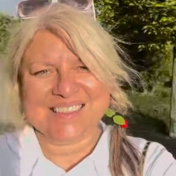 xnitanita, 19750402, Calgary, Alberta, Canada