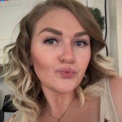 susan011, 19920614, Ascot, Quebec, Canada susan011, 19920614, Ascot, Quebec, Canada