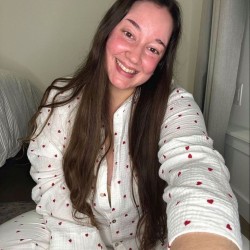 Annabellesuarez, 19850412, Brigham, Quebec, Canada