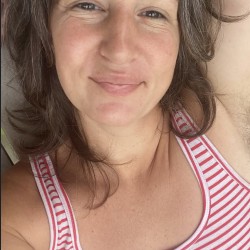 Kim4645, 19830905, Road Town, Tortola, British Virgin Islands