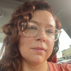 Oliviaevelyn, 19770722, Albany, California, United States