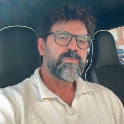 alexander_., 19740403, Beverly Hills, California, United States alexander_., 19740403, Beverly Hills, California, United States