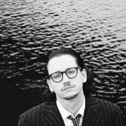 Semyob, 20031125, Montreal, Quebec, Canada