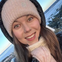 Francisca011, 19860610, Calgary, Alberta, Canada