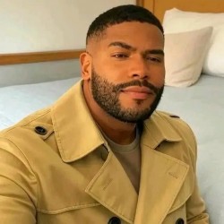 Bradpittchatbox, 19631218, Shawnee, Oklahoma, United States