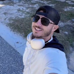 Clint_58268, 19900511, Adrian, Michigan, United States Clint_58268, 19900511, Adrian, Michigan, United States