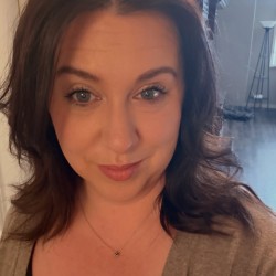 Sarah331, 19850506, Alberta, Minnesota, United States