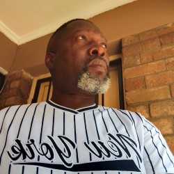 Sizwe, 19760315, Johannesburg, Gauteng, South Africa