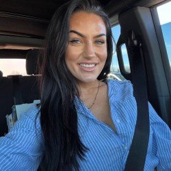 Emily199600, 19810310, Montreal, Quebec, Canada