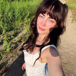 Stephanie23, 20010414, Bristol, New Brunswick, Canada