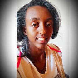 Meklit, 20000707, Debre Zeyit, Oromia, Ethiopia