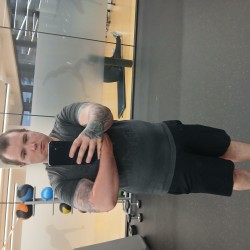 Derrislenobel, 19950221, Burnaby, British Columbia, Canada Derrislenobel, 19950221, Burnaby, British Columbia, Canada